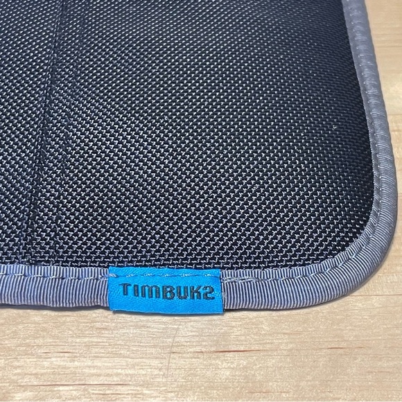 Timbuk2 iPad Envelope Sleeve - Picture 9 of 11